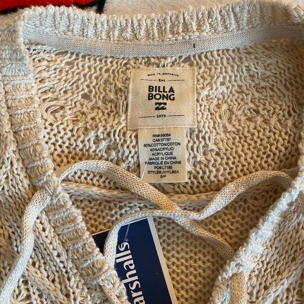 NWT Billabong fringe sweater - Picture 3 of 4